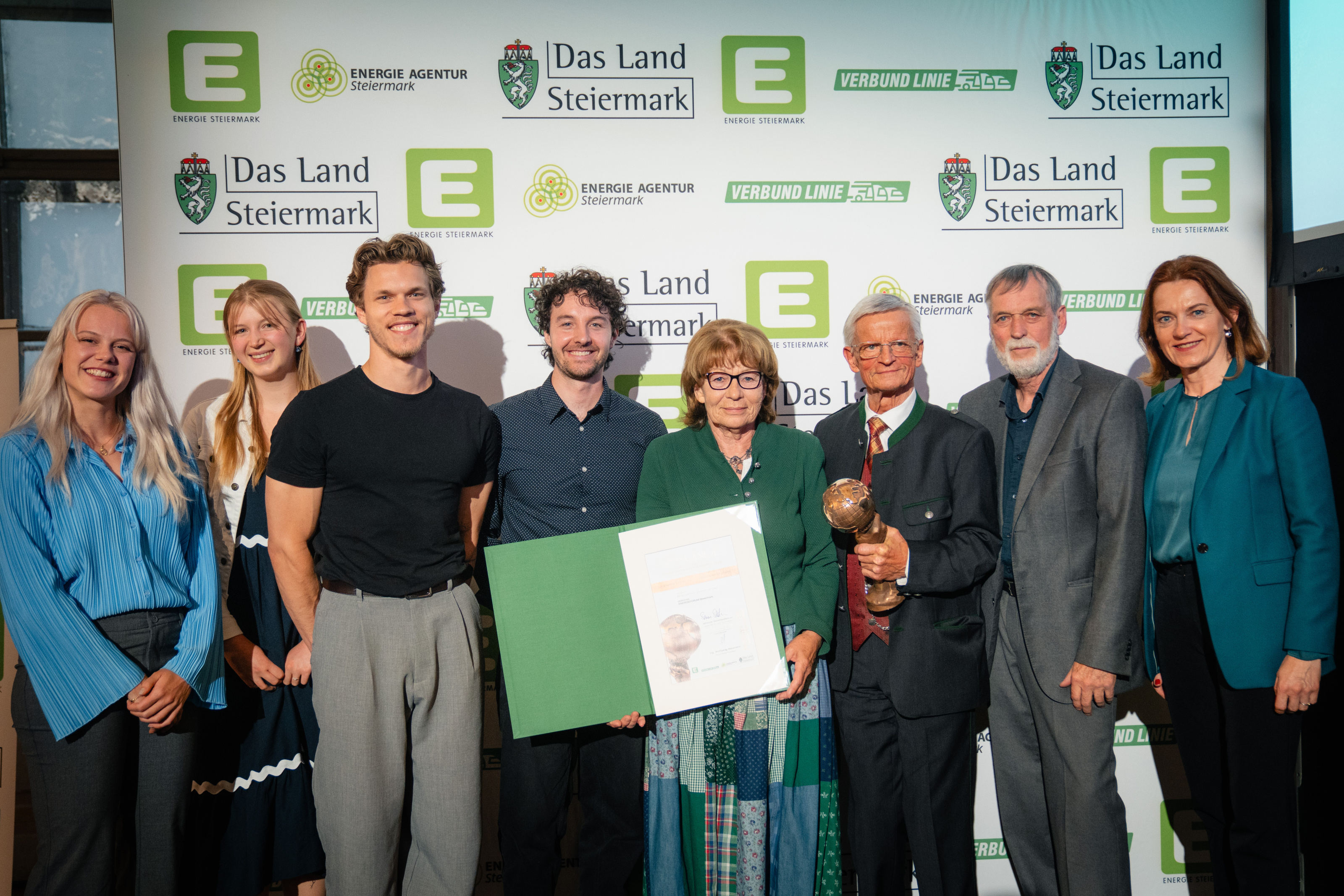 Die GEWINNER in der Rubrik Jugend und Bildung