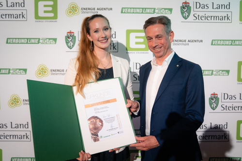 weiteres ausgezeichnetes Projekt